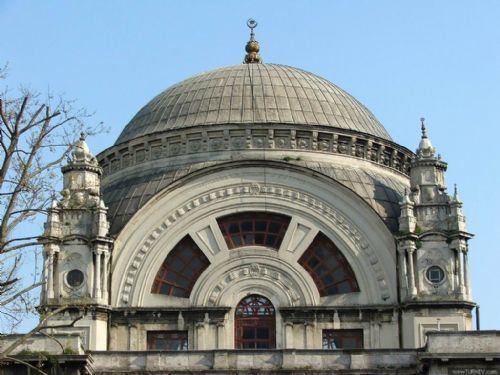 Dolmabah�e Cami Be�ikta� - Rena